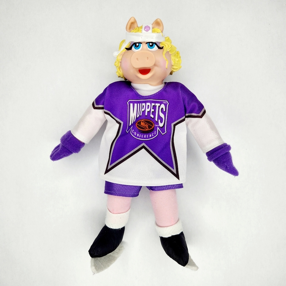 1995 McDonald's NHL Miss Piggy Muppets Plush Doll